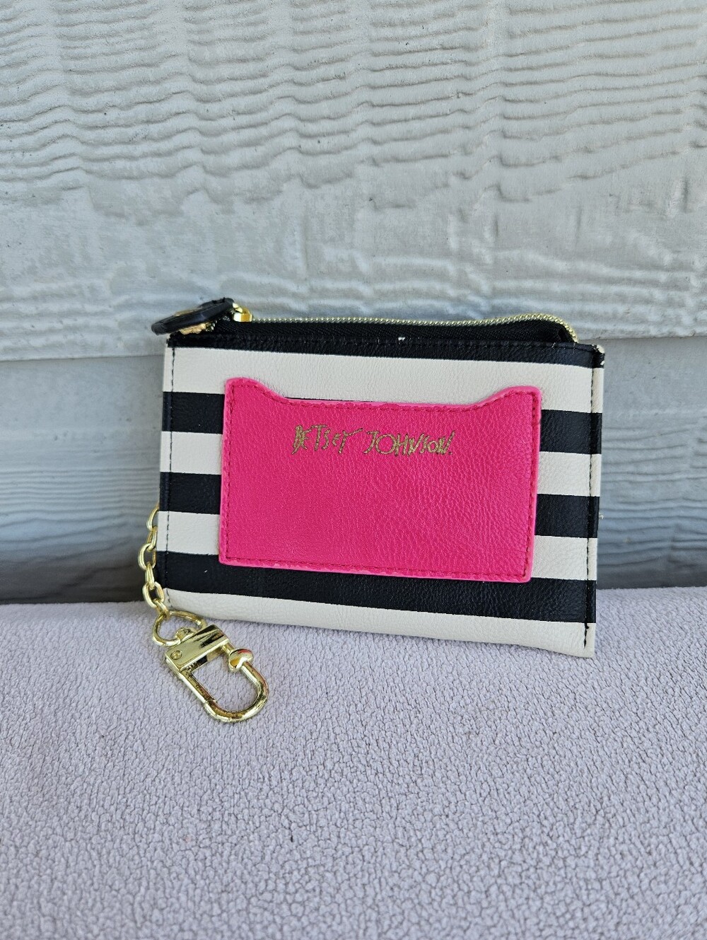 Betsey Johnson Coin Purse Zipper Black White Stripe Pink Roses Chain Whimsical